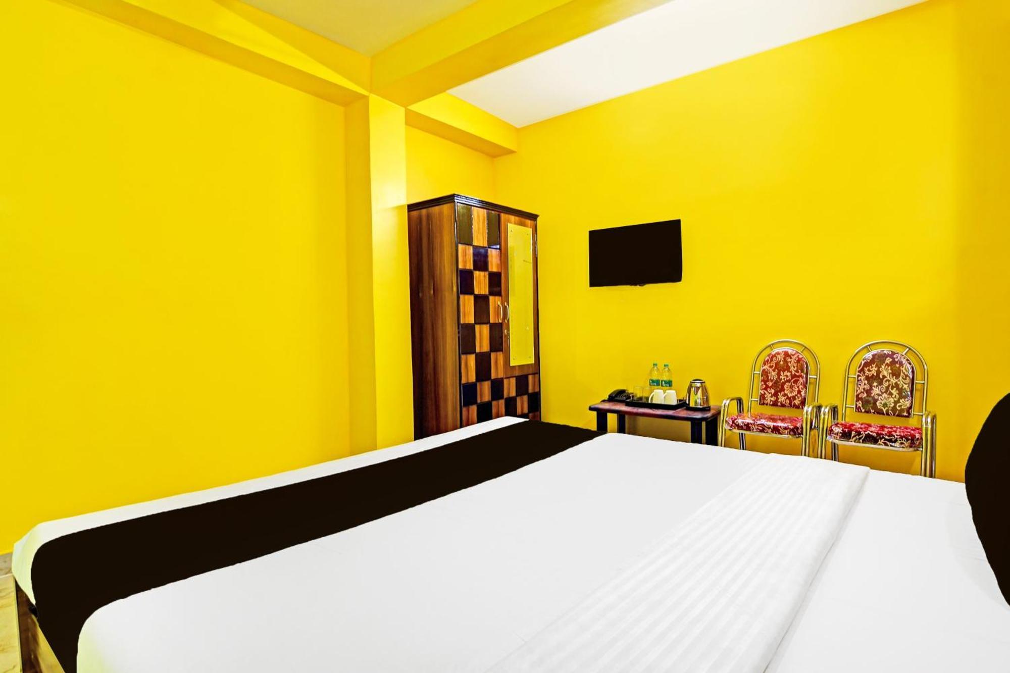 Hotel O Kabardanga More Kolkata Formerly Royal Crown Banquet Exterior photo